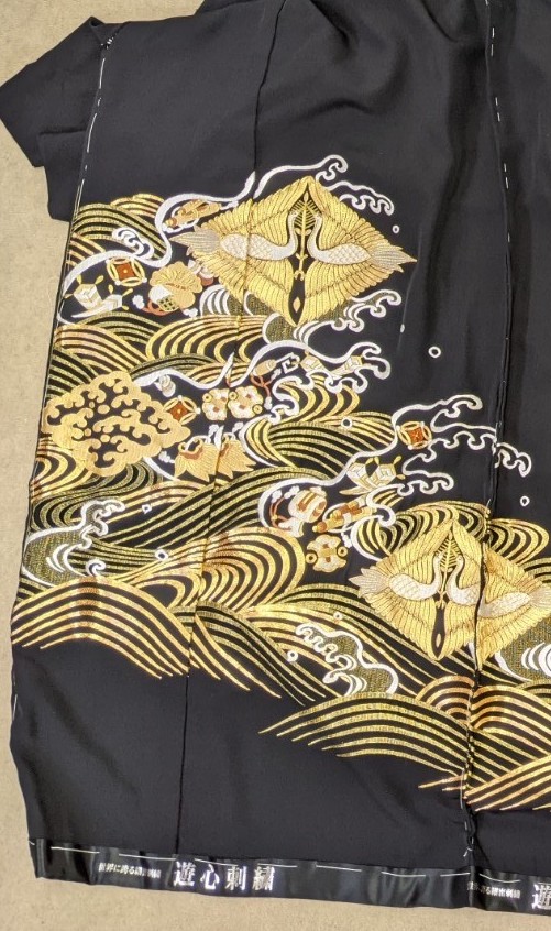 最高級 黒留袖 金駒刺繍 | 着物 帯 呉服は姫路の丸伝