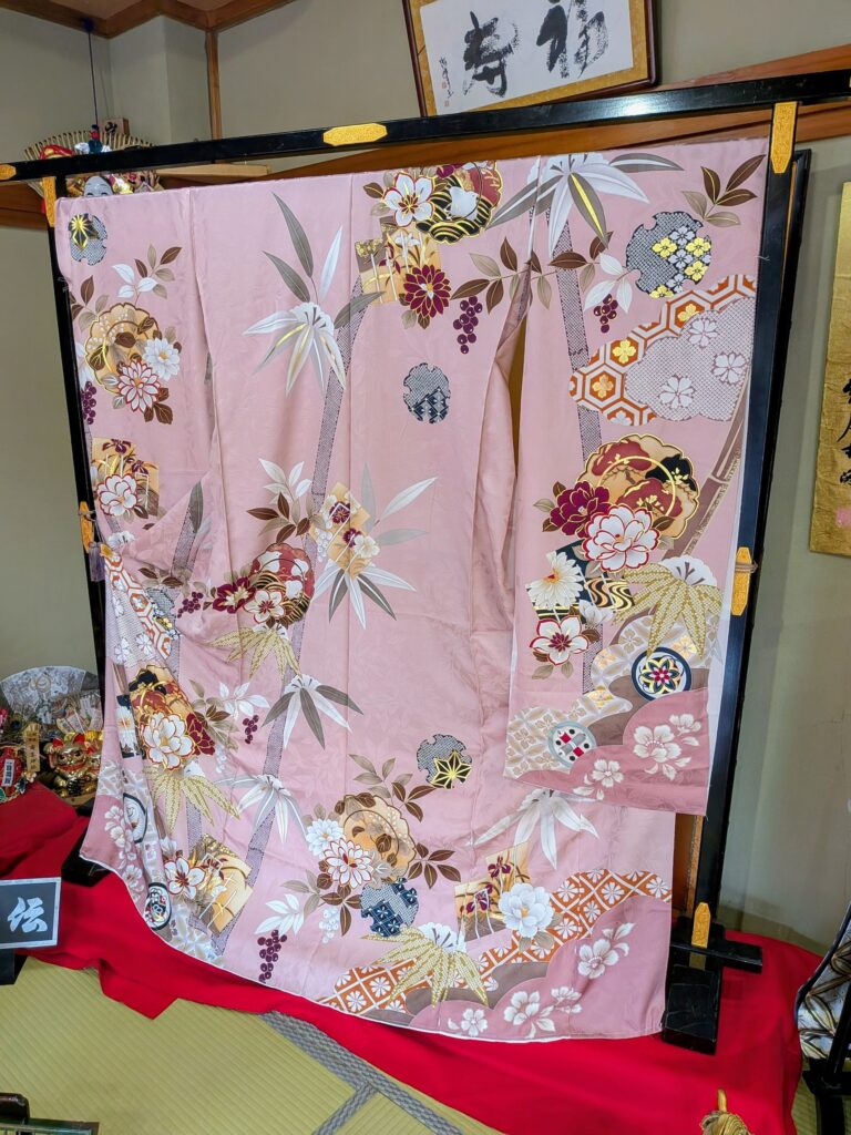 新柄振袖入荷しました